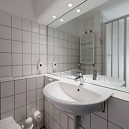 Baltic - Mit Meerwasserpool Und Thermalbad Hotel Zinnowitz