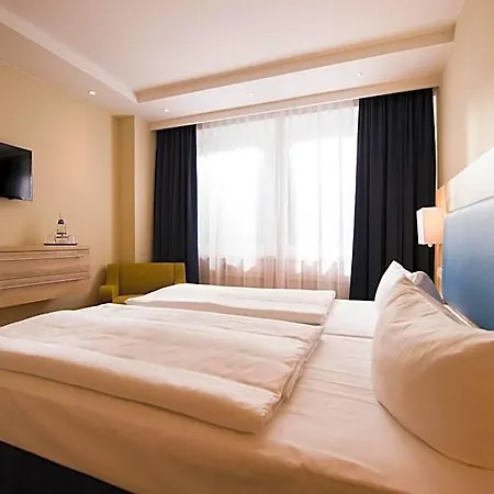 Baltic - Mit Meerwasserpool Und Thermalbad Otel 4*