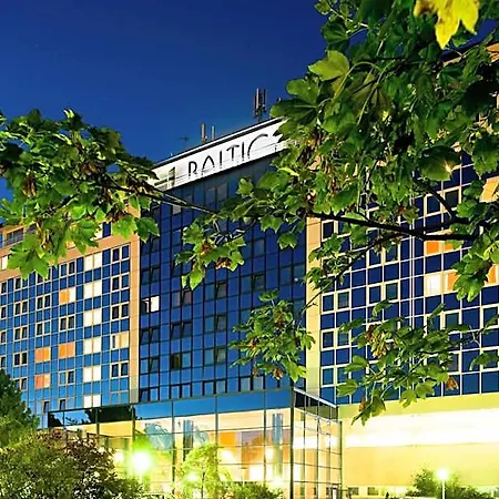 Baltic - Mit Meerwasserpool Und Thermalbad 4*
