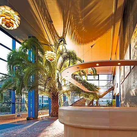 Otel Baltic - Mit Meerwasserpool Und Thermalbad Penzance