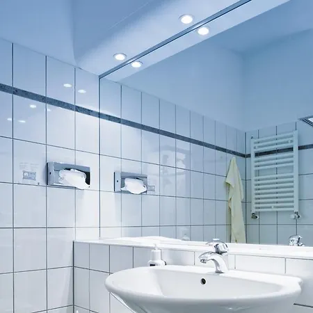 Baltic - Mit Meerwasserpool Und Thermalbad 4* 奥斯特西巴德钦诺维茨