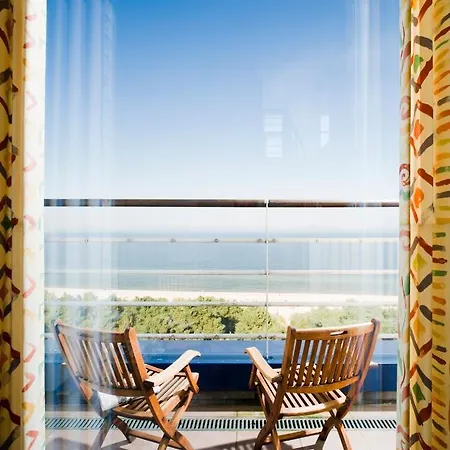 Baltic - Mit Meerwasserpool Und Thermalbad